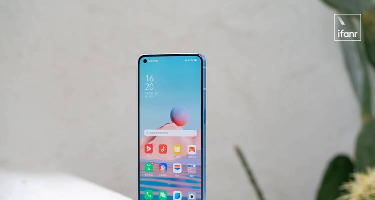 OPPOReno7测评（揭秘OPPOReno7的卓越性能和创新功能，助你拍摄更出色的照片）