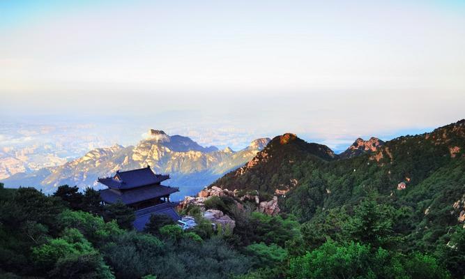 登上泰山的忌讳与禁忌（探秘泰山脚下的文化传承）